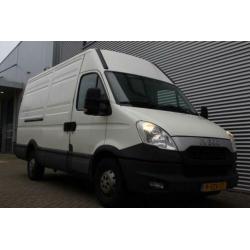 Iveco Daily 35 S 11V 330 H3 / AIRCO / CRUISE / NIEUWE APK!