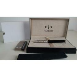 Parker Premier Custom Tartan vulpen 18k