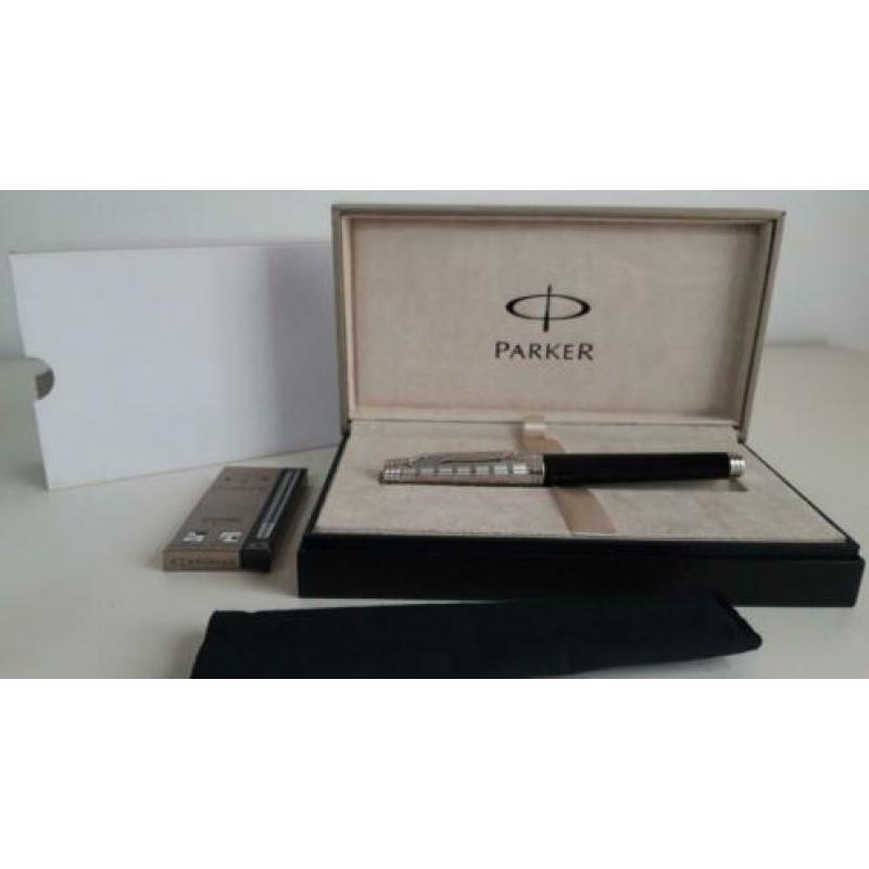 Parker Premier Custom Tartan vulpen 18k