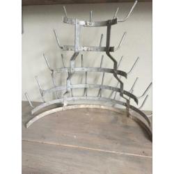 brocante zinken flessenrek tafelmodel rek vintage flessenrek