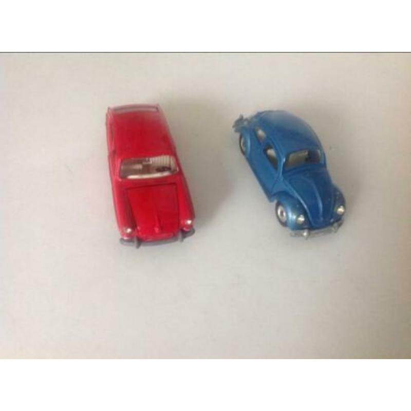 Dinky Toys Volkswagen De Luxe en Volkswagen 1600 T L