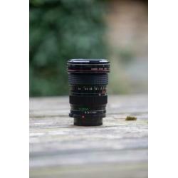 Canon NEW FD 24-35 f/3.5 L