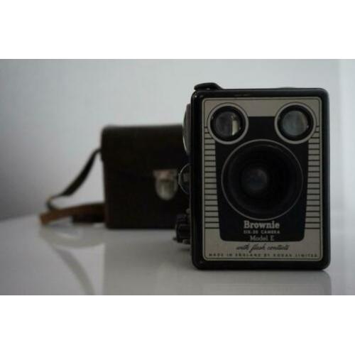 Kodak six20 Brownie met tasje