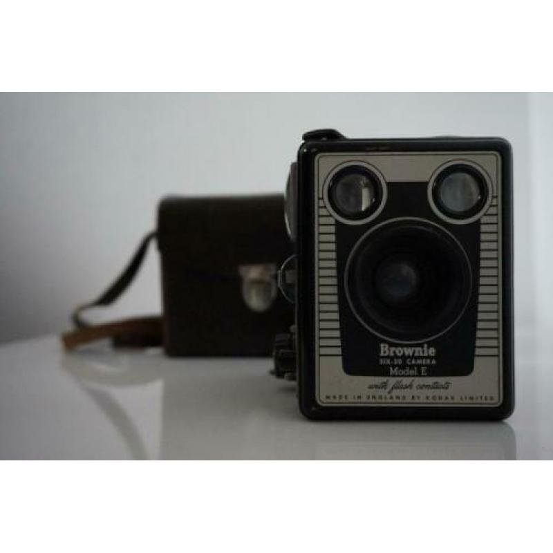 Kodak six20 Brownie met tasje