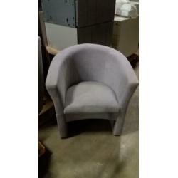 nog 6 knappe lichtgrijze clubjes stoelen fauteuils
