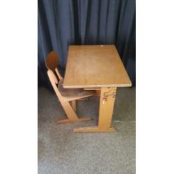 Schoolbankje plus stoel