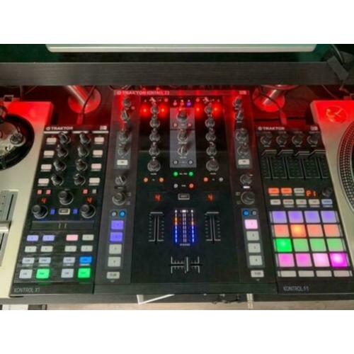 Native Instruments Traktor Kontrol Z2 + X1 mk2 + F1