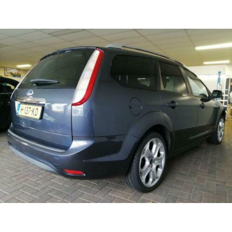Ford Focus Wagon 1.8 Titanium