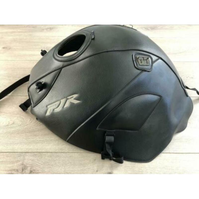 Tankcover Bagster Yamaha FJR 1300 vanaf 2006