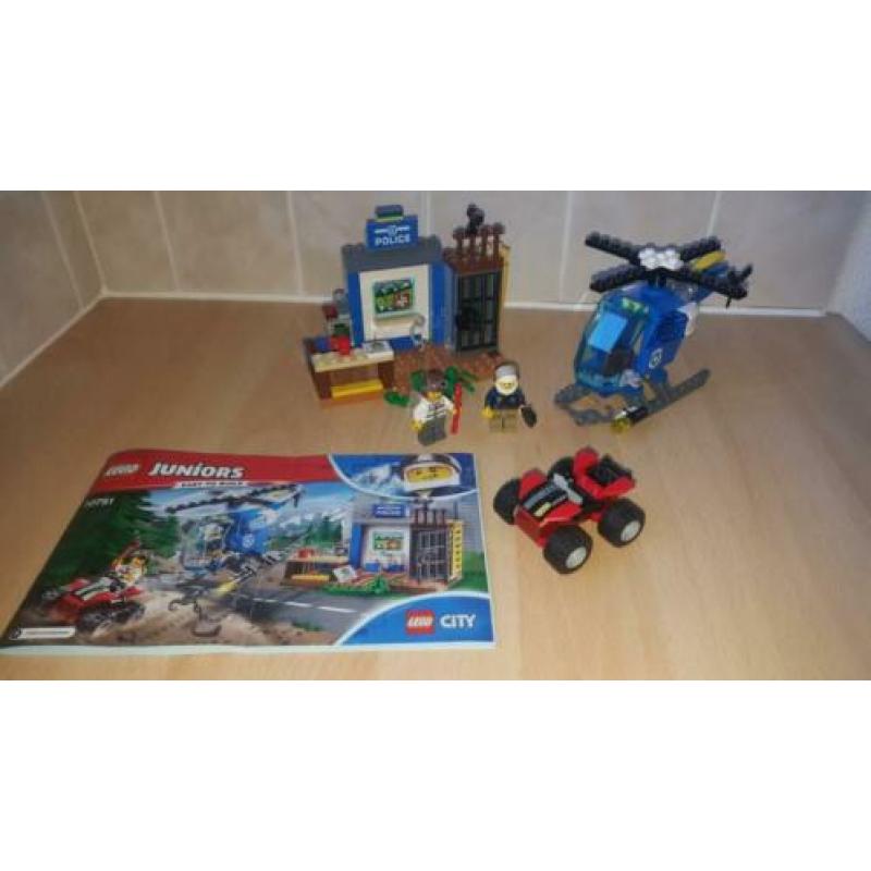 10751 Lego Juniors City Politieachtervolging in de bergen