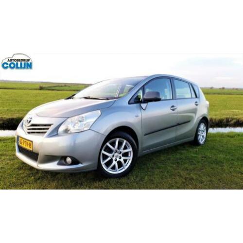Toyota Verso 1.8 VVT-i Business, Automaat, Trekhaak, Navi!