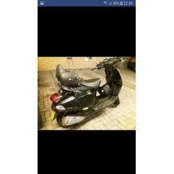 Vespa s 4tact 4v zwart te koop 2008