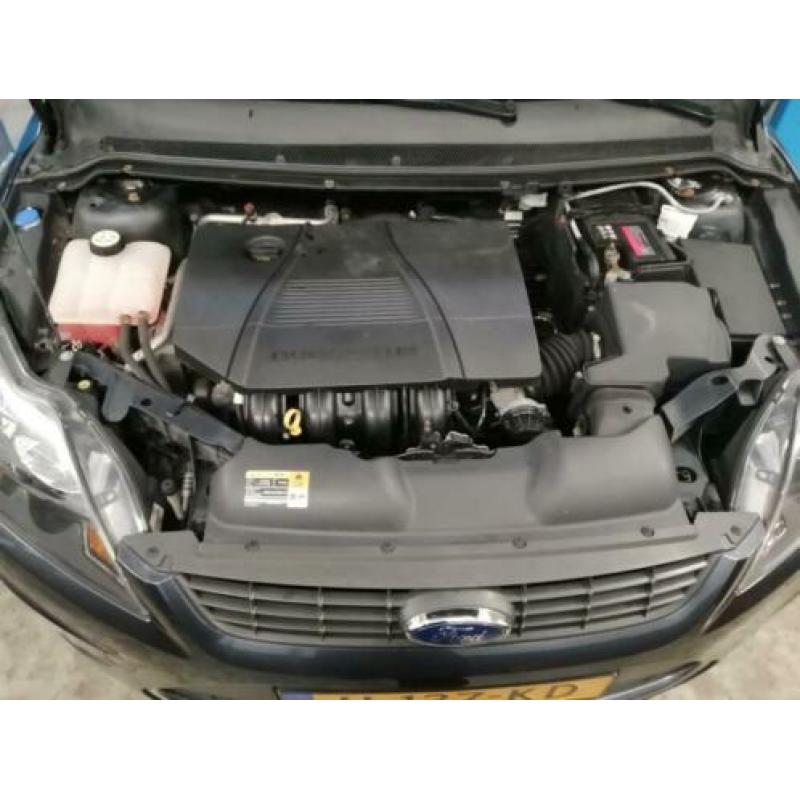 Ford Focus Wagon 1.8 Titanium