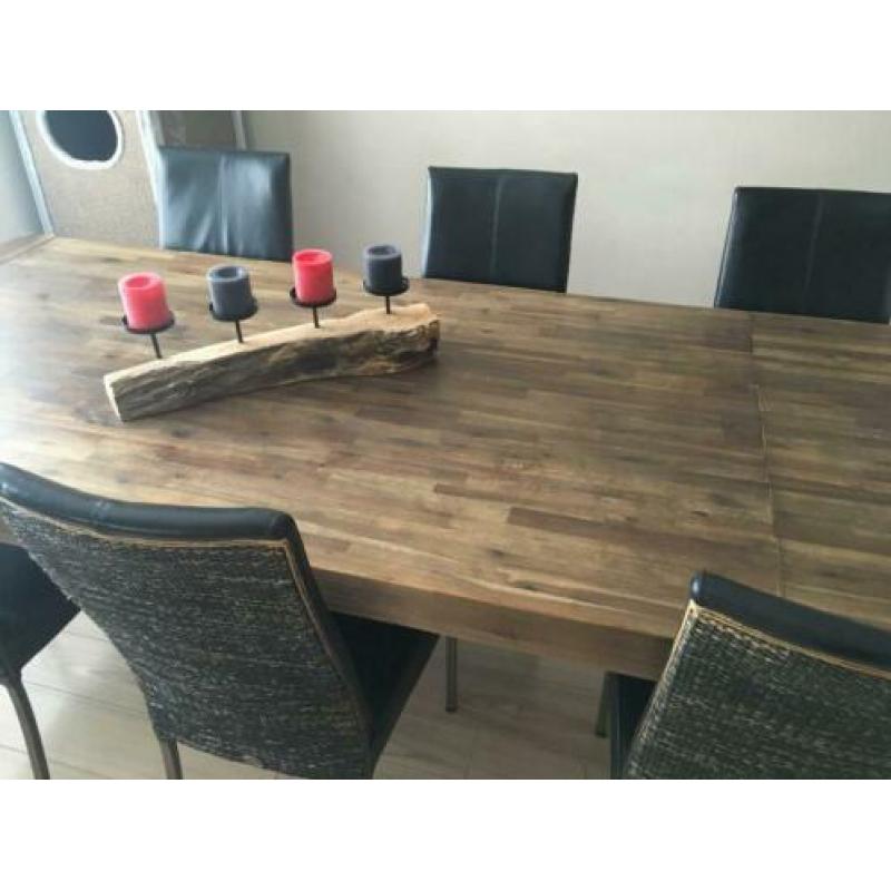 Eettafel Henders & Hazel (200 tot 250) optioneel stoelen