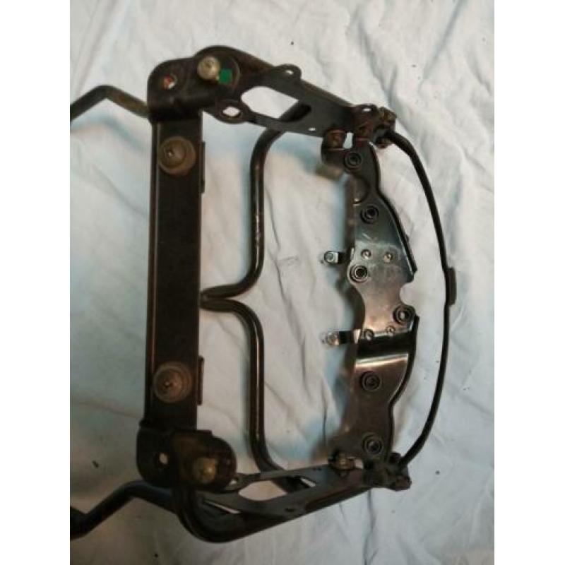 Hulp frame voorkant