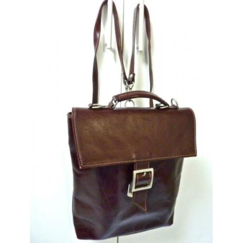 BEAR DESIGN zwarte tas (groot) + BRUINE leren tas (kleiner)