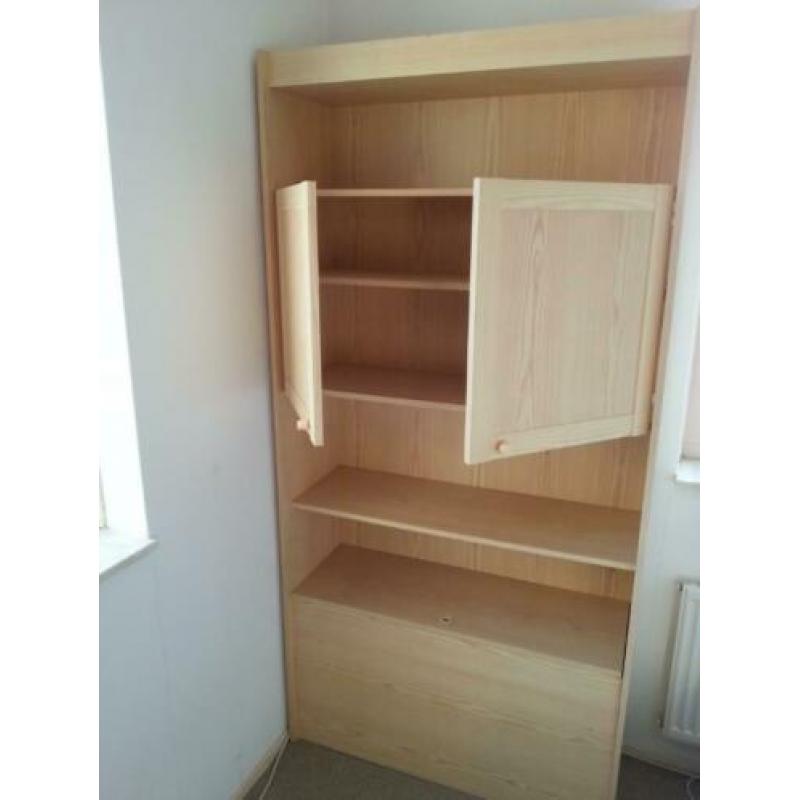 Kast voor speelgoed kleding kinderkamer