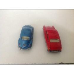 Dinky Toys Volkswagen De Luxe en Volkswagen 1600 T L