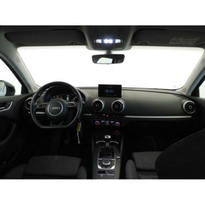 Audi A3 Sportback 1.6 TDI Ambition Pro Line plus (s-line)