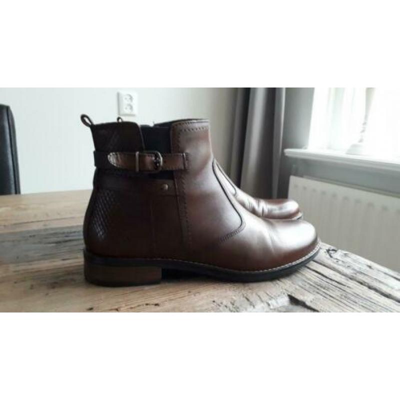 Enkellaarsjes bruin 39, echt leer, als nieuw!!