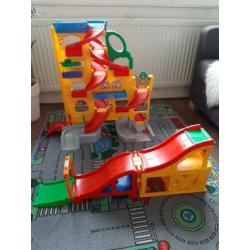Fisher Price garage met uitbreiding