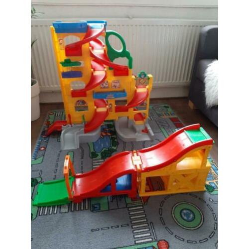 Fisher Price garage met uitbreiding