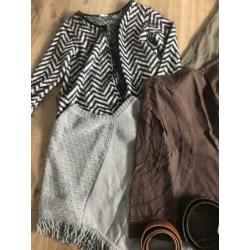 Dames kleding maat 38 rokken vesten broek riemen