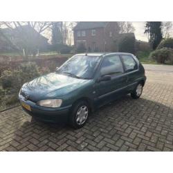 Peugeot 106 1.1 Accent 1999 Groen