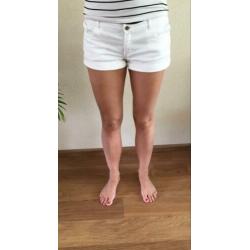 Short wit H&M maat M