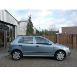 Skoda Fabia 1.4-16V Creation 75 pk 5 deurs Airco 181 dkm Nap