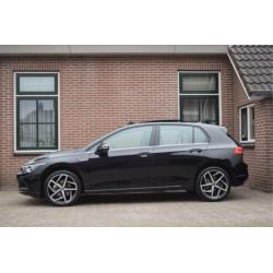 Volkswagen Golf 8 1.5 eTSI 150pk DSG 1st Edition Style Led E