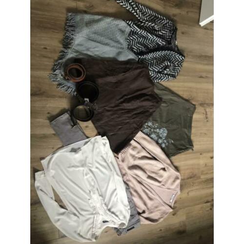 Dames kleding maat 38 rokken vesten broek riemen