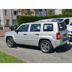 Jeep Patriot 2.4 4*4 LIMITED ADVENTURE LEDER TREKHAAK