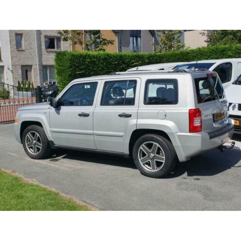 Jeep Patriot 2.4 4*4 LIMITED ADVENTURE LEDER TREKHAAK