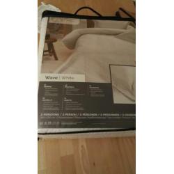 Sprei Sleeptime Elegance Wave wit 260x250 & 2 kussenslopen