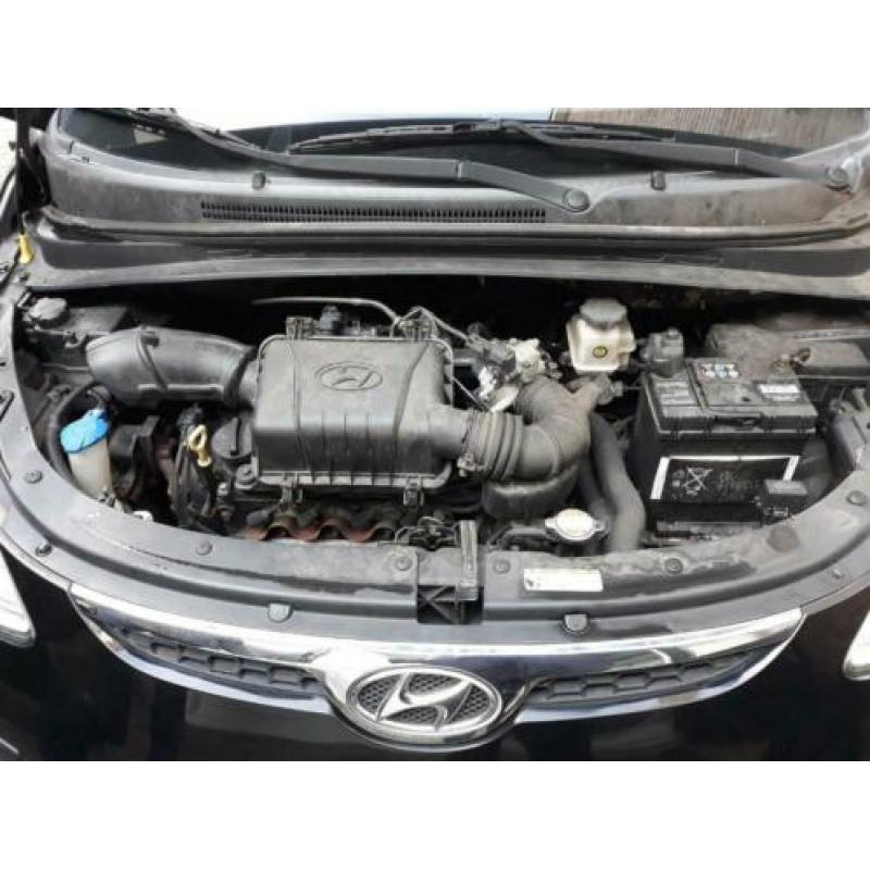 Hyundai I 10 1.1 I 5DR 2011 Zwart