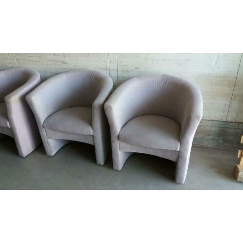 nog 6 knappe lichtgrijze clubjes stoelen fauteuils
