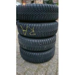 Winterset Staal met Continental 175/65 R14 winterbanden