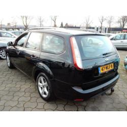 Ford Focus Wagon 1.6 Comfort / Airco / Cruise / Trekhaak /