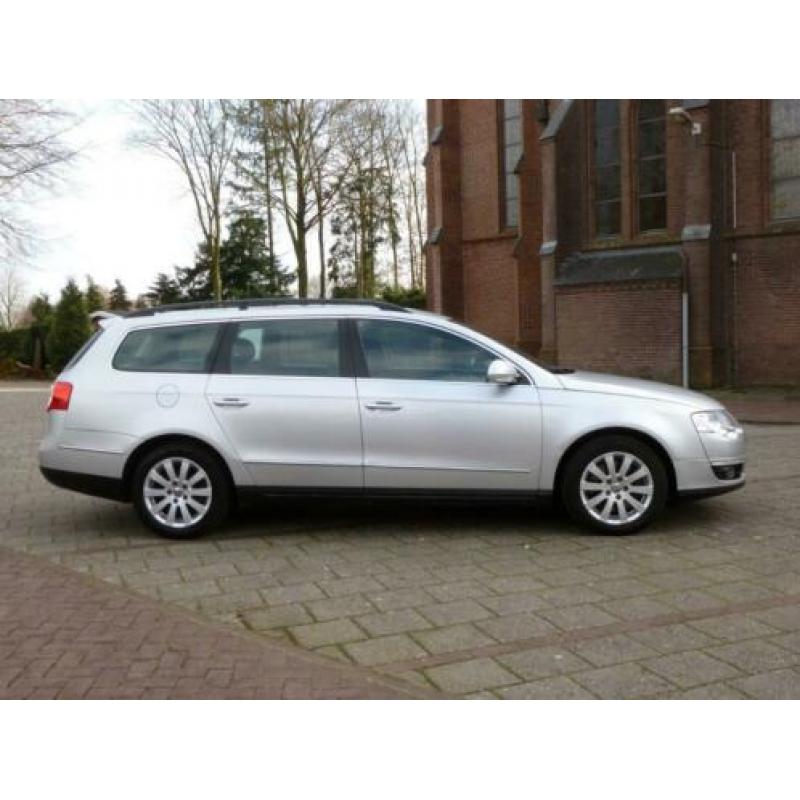 Volkswagen Passat 1.6 TDI 77KW Bluemotion Variant 2010