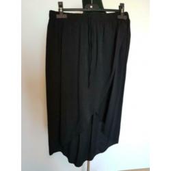 Rok18 - NIEUWE zwarte rok maat XL (1)