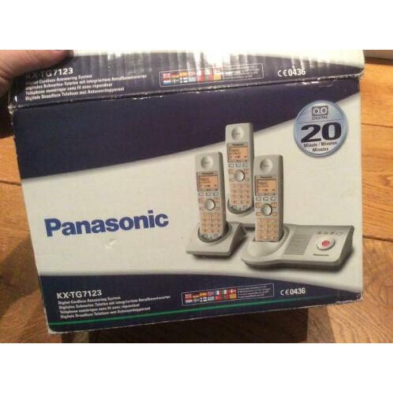 Digitale draadloze telefoons met antwoordapparaat