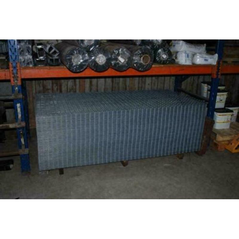 Gaas Gegalvaniseerd / Betongaas 200x100 cm maas 5x5