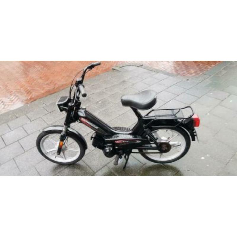 Mooie Tomos