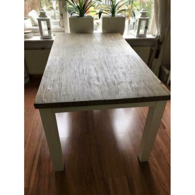 Eettafel met blad van acaciahout 1.60 bij 0.90