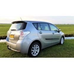 Toyota Verso 1.8 VVT-i Business, Automaat, Trekhaak, Navi!