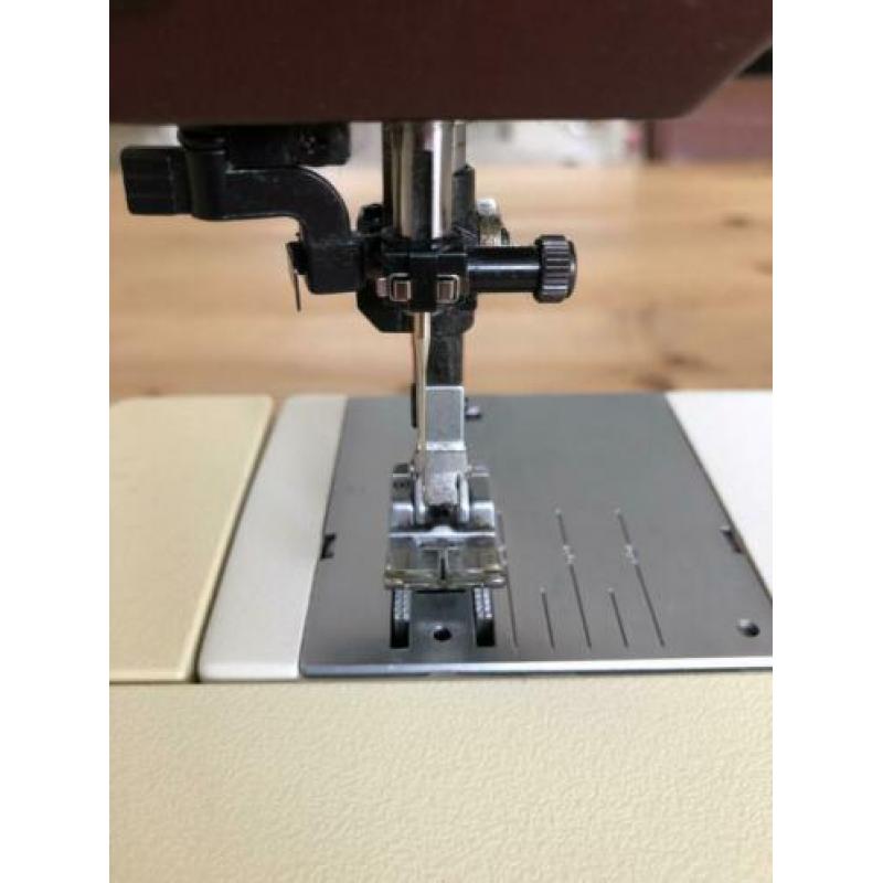 Pfaff tiptronic 1071
