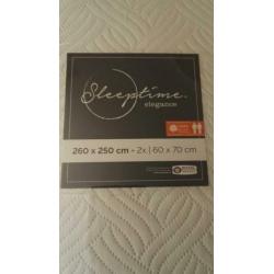 Sprei Sleeptime Elegance Wave wit 260x250 & 2 kussenslopen