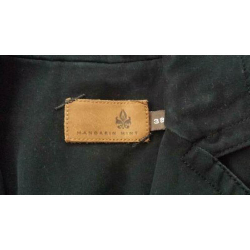MANDARIN MINT zwart velours colbert maat 38