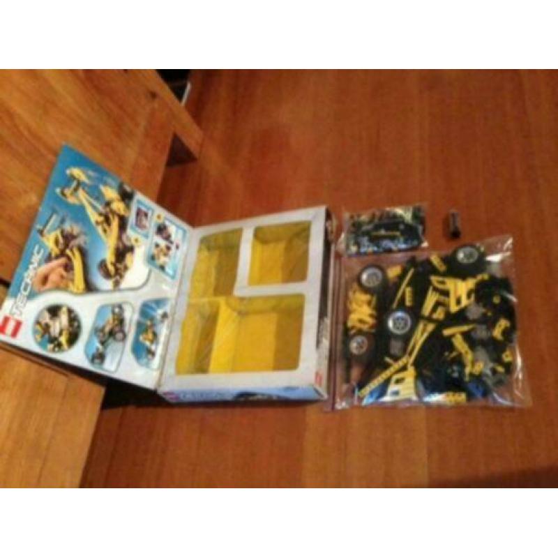 Lego 8445 Technic + Doos + Extra, Racewagen